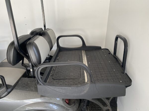 2022 EZ GO Express L6 Elite 4.0-Gray w two tone seats. - Image 16