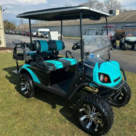 2021 EZGO EFI GAS GOLF CART