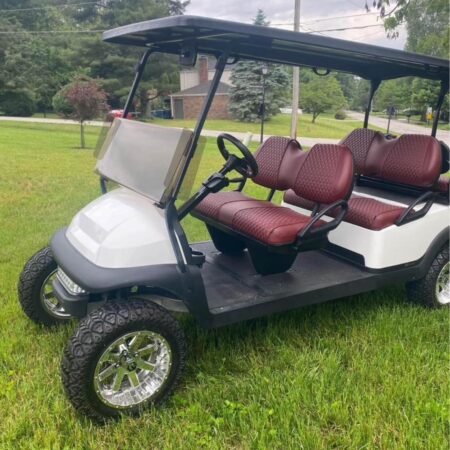 Club Car precedent stretch limo 6 seater.