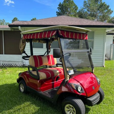 2011 Yamaha Gas Golf cart.