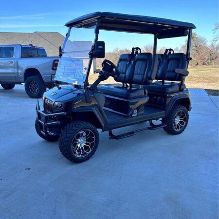 Black 2023 Evolution D5 maverick