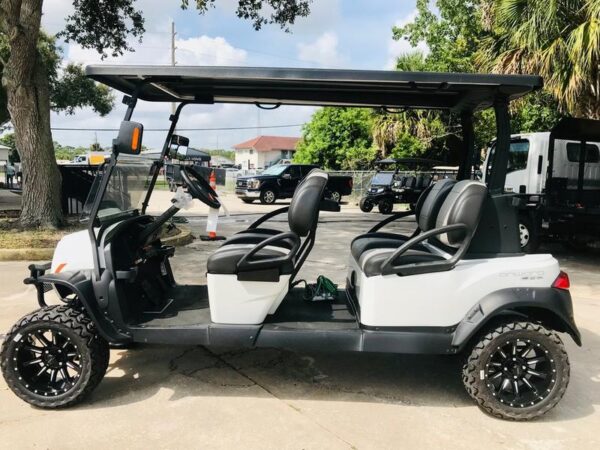 White 2025 Club Car® Onward 4 Forward HP Lithium - Image 9