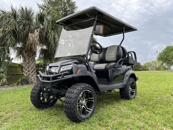 2024 Club Car® Onward® Lifted 4 Passenger Gas. - Image 16