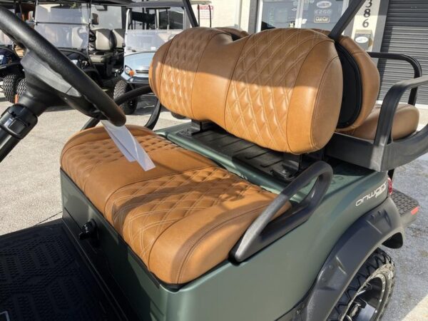 Special Edition Green Jacket 2025 Club Car® Onward® Lifted 4 Passenger Gas. - Image 8