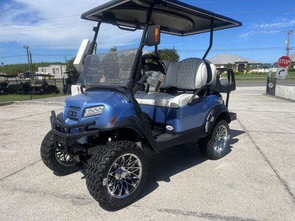 Metallic Ice Blue 2025 Club Car® Onward® Lifted 4 Passenger HP Lithium