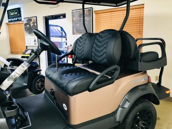 SUNRISE - MATTE ROSE GOLD 2025 Club Car® Onward® Lifted 4 Passenger XR Lithium - Image 6