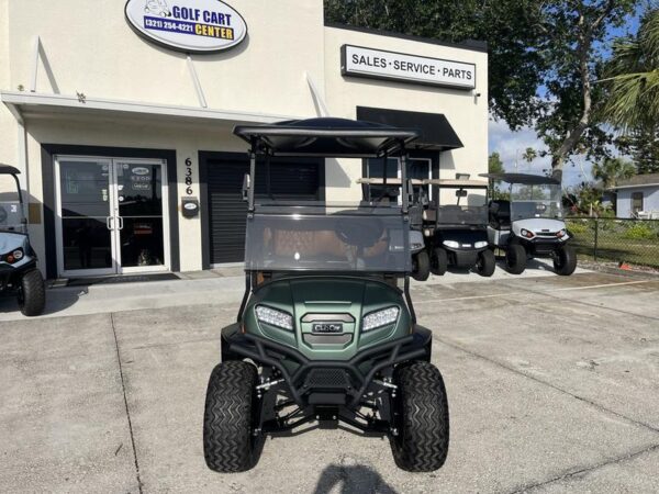 Special Edition Green Jacket 2025 Club Car® Onward® Lifted 4 Passenger Gas. - Image 9