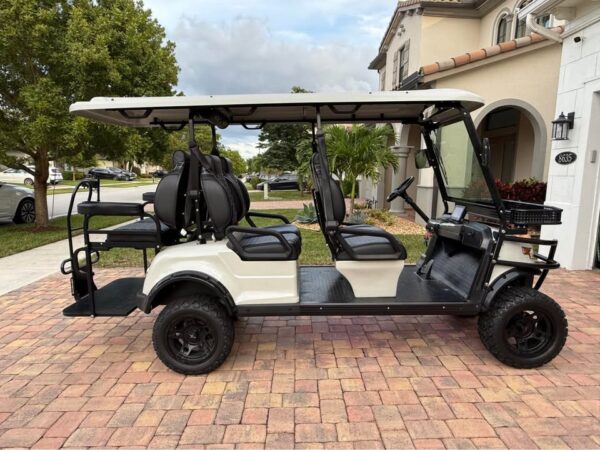 2023 EPIC E60L, Lifted, 6 passenger Golf Cart - Image 10