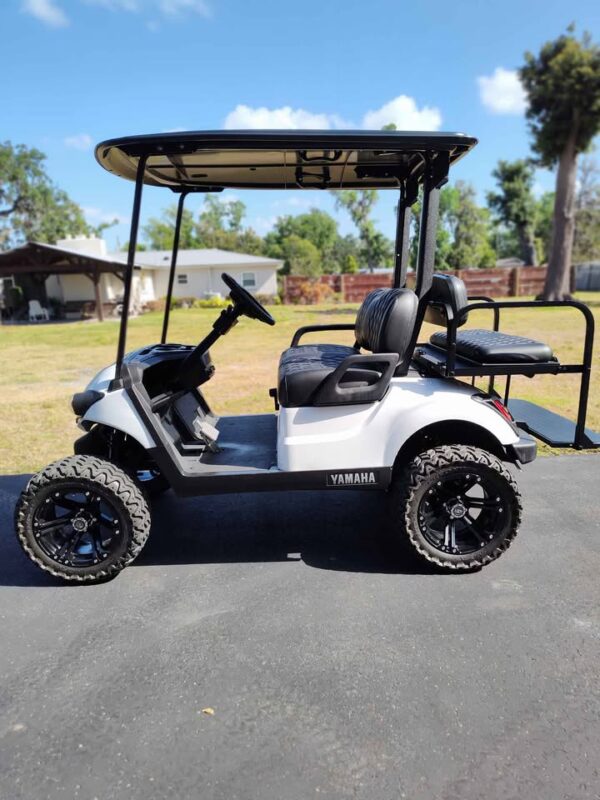 2018 Yamaha Gas Golf Cart - Image 4