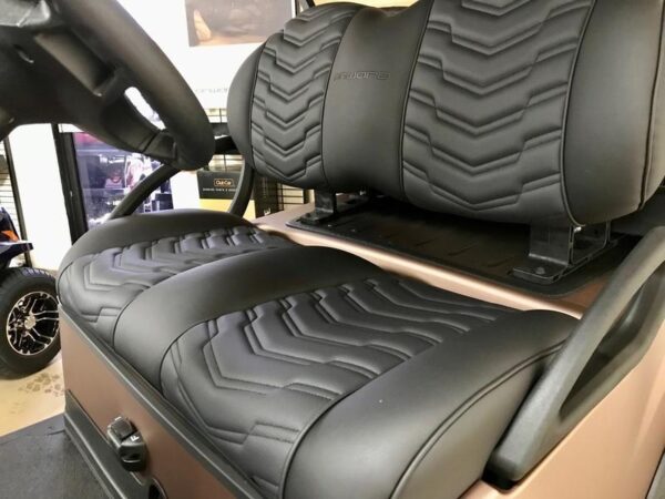 SUNRISE - MATTE ROSE GOLD 2025 Club Car® Onward® Lifted 4 Passenger XR Lithium - Image 5