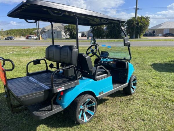 Sky Blue 2025 Evolution Electric Vehicles Classic 4 Plus. - Image 3