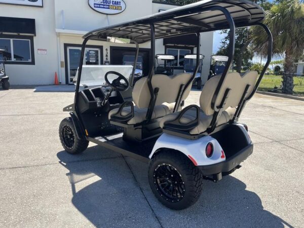 2025 E-Z-GO Liberty ELiTE Lithium Bright White 4.2 - Image 7