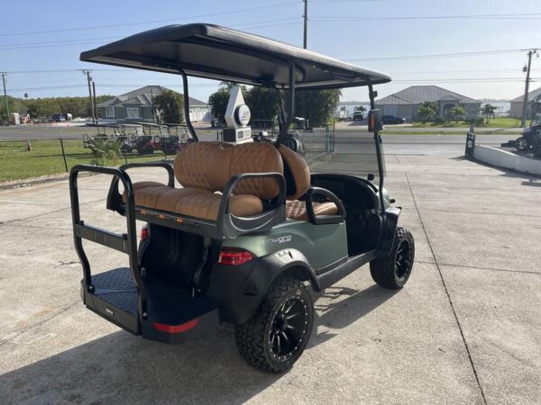 Special Edition Green Jacket 2025 Club Car® Onward® Lifted 4 Passenger Gas. - Image 6