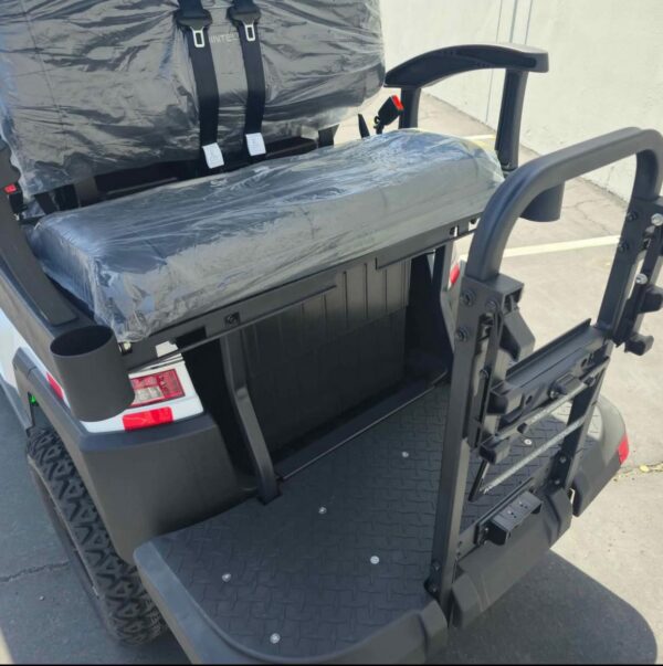 2025 GEN 2 Bintelli Nexus 6-Passenger Lifted 72-V - Image 7