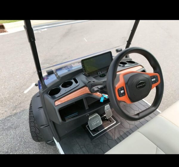 2025 Dach Vehicles 4 Facing Forward Apollo street legal golf cart - Image 9