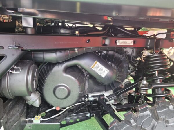 2025 Polaris Pro XD Full-Size Diesel Crew utility vehicle - Image 11