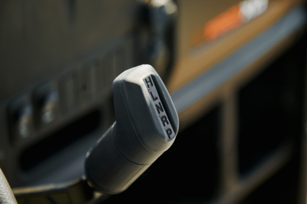 2025 Polaris Pro XD Full-Size Diesel Crew utility vehicle - Image 18